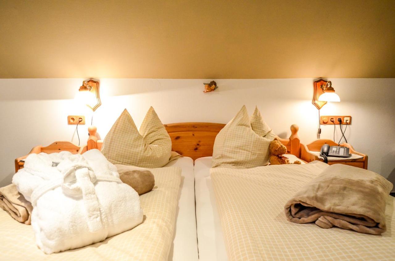 Elkenroth Hotel Landhaus Krombach מראה חיצוני תמונה